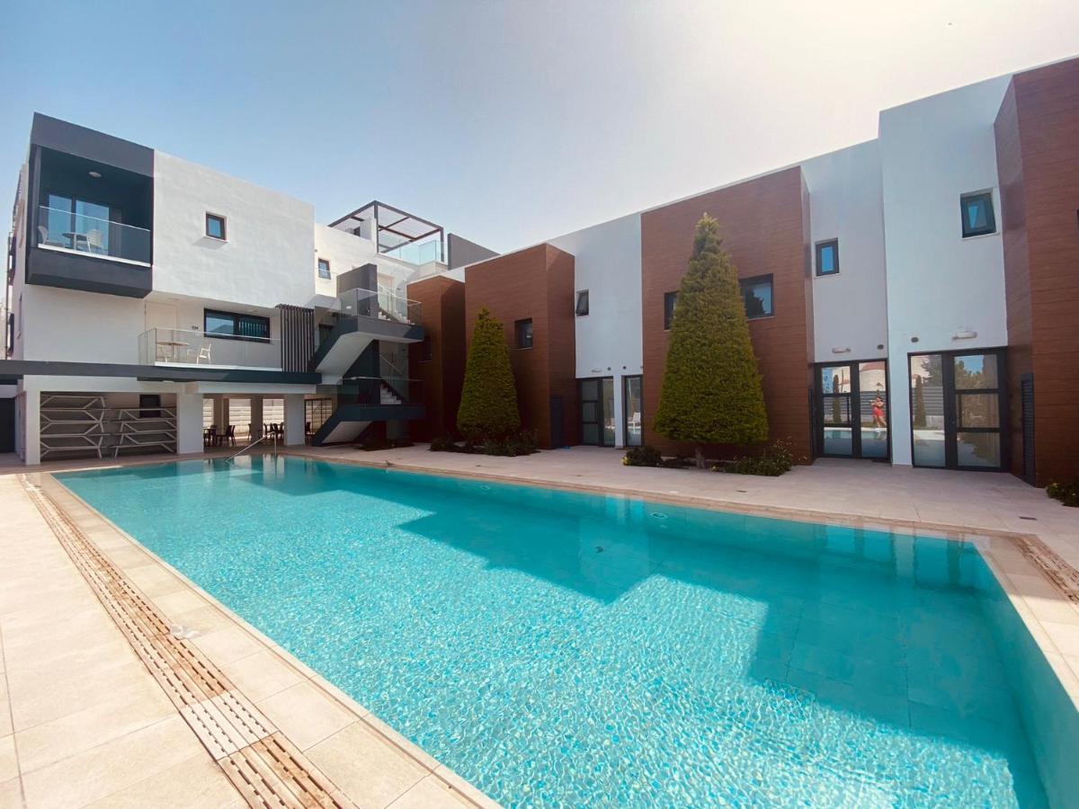 Victoria Suites Paphos Exteriér fotografie
