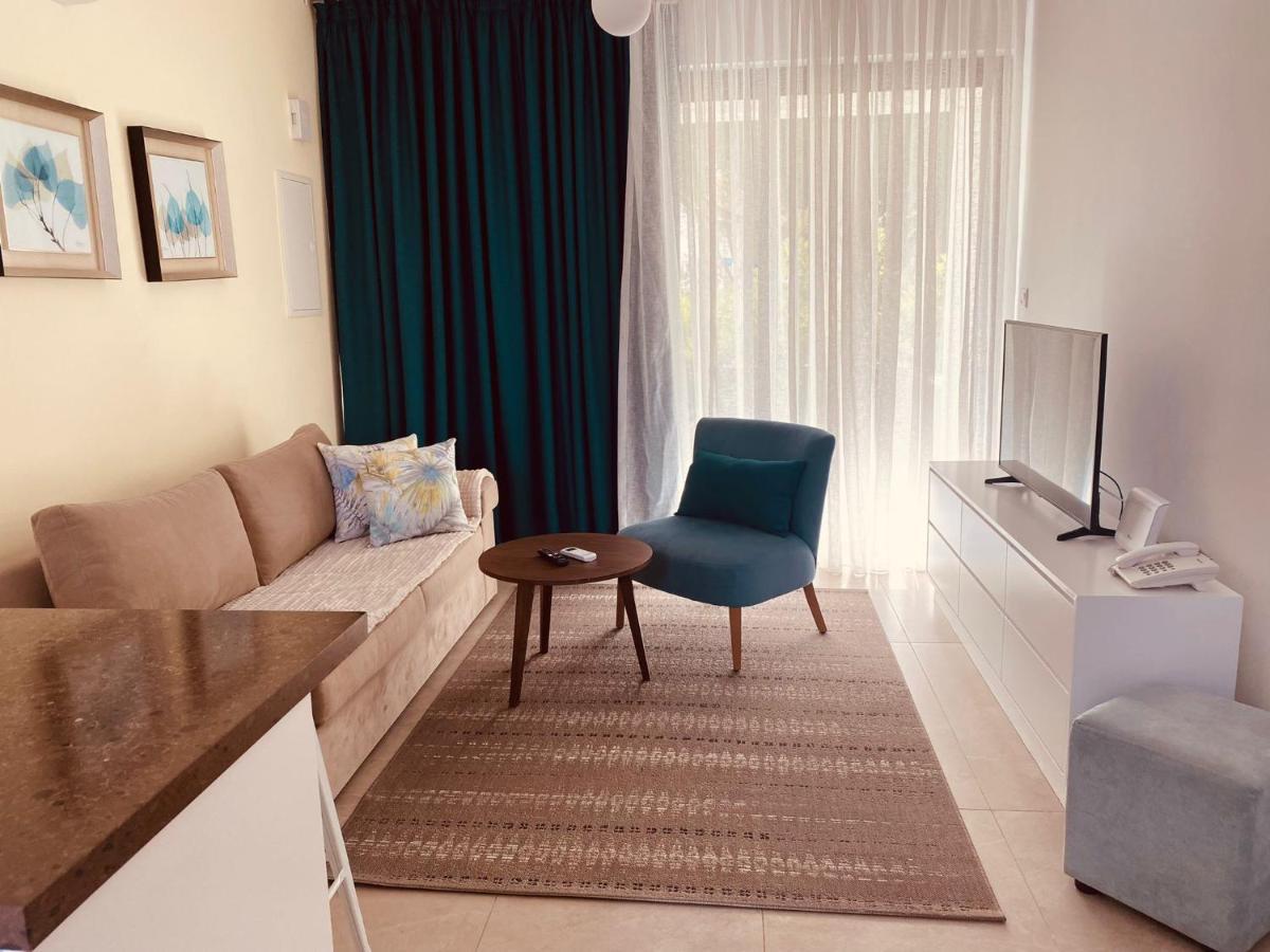 Victoria Suites Paphos Exteriér fotografie